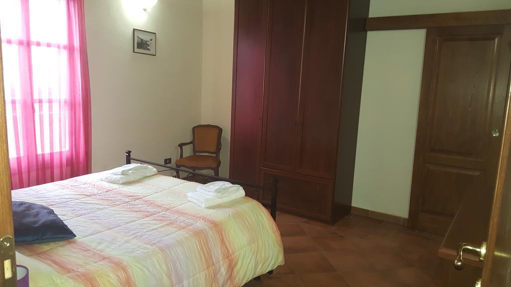 Casa Vacanze L'Oliveta Siena Exterior foto